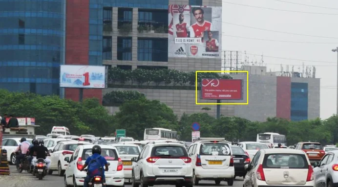 nh8 outside ambience mall-gurgaon