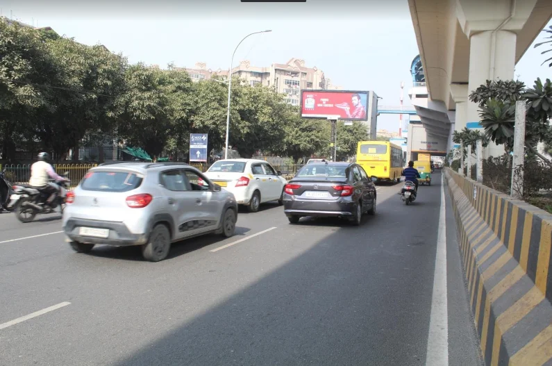 sector-62 metro station near fortis hospital