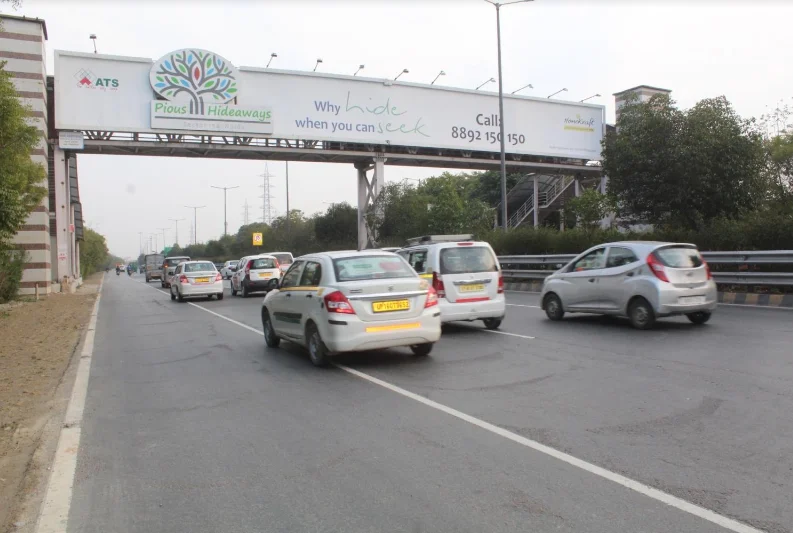 noida expressway sector-128, near gyanshree school